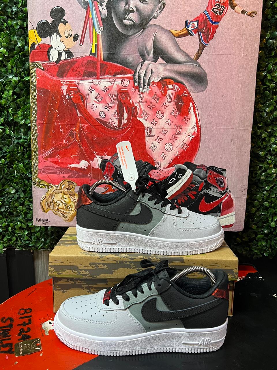 AF1 low black