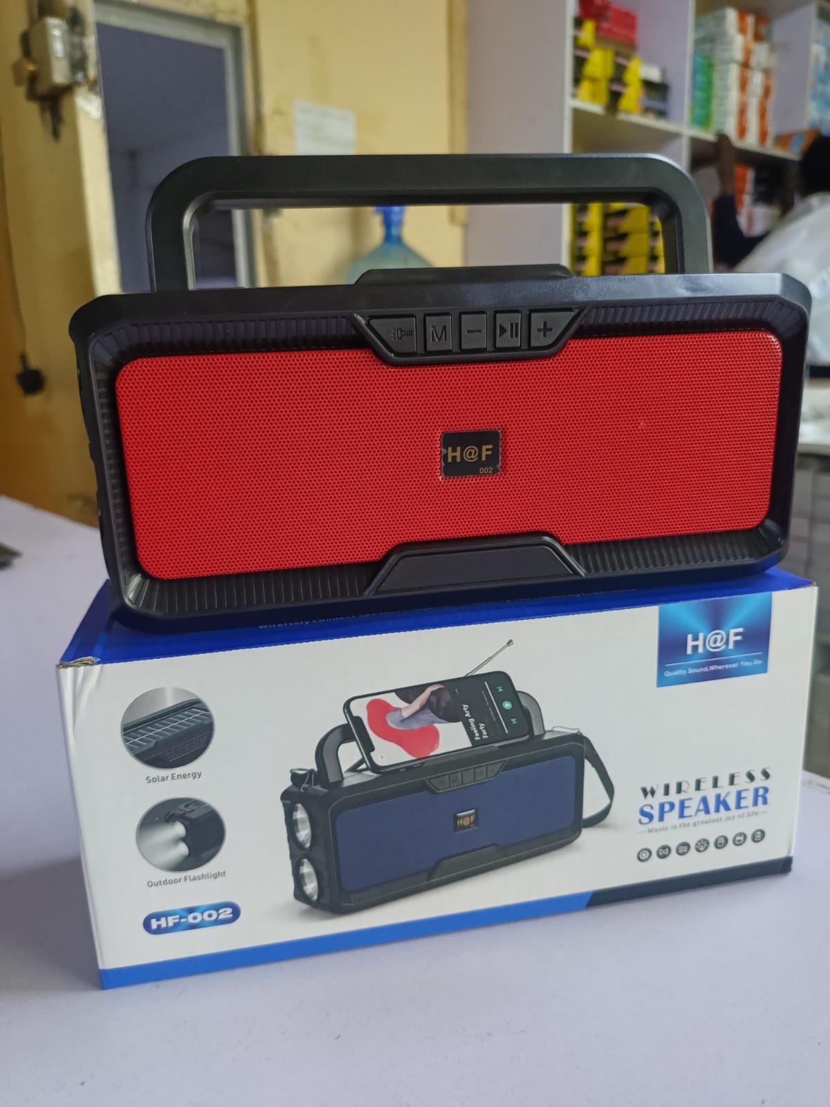 HF-002 Bluetooth Speaker