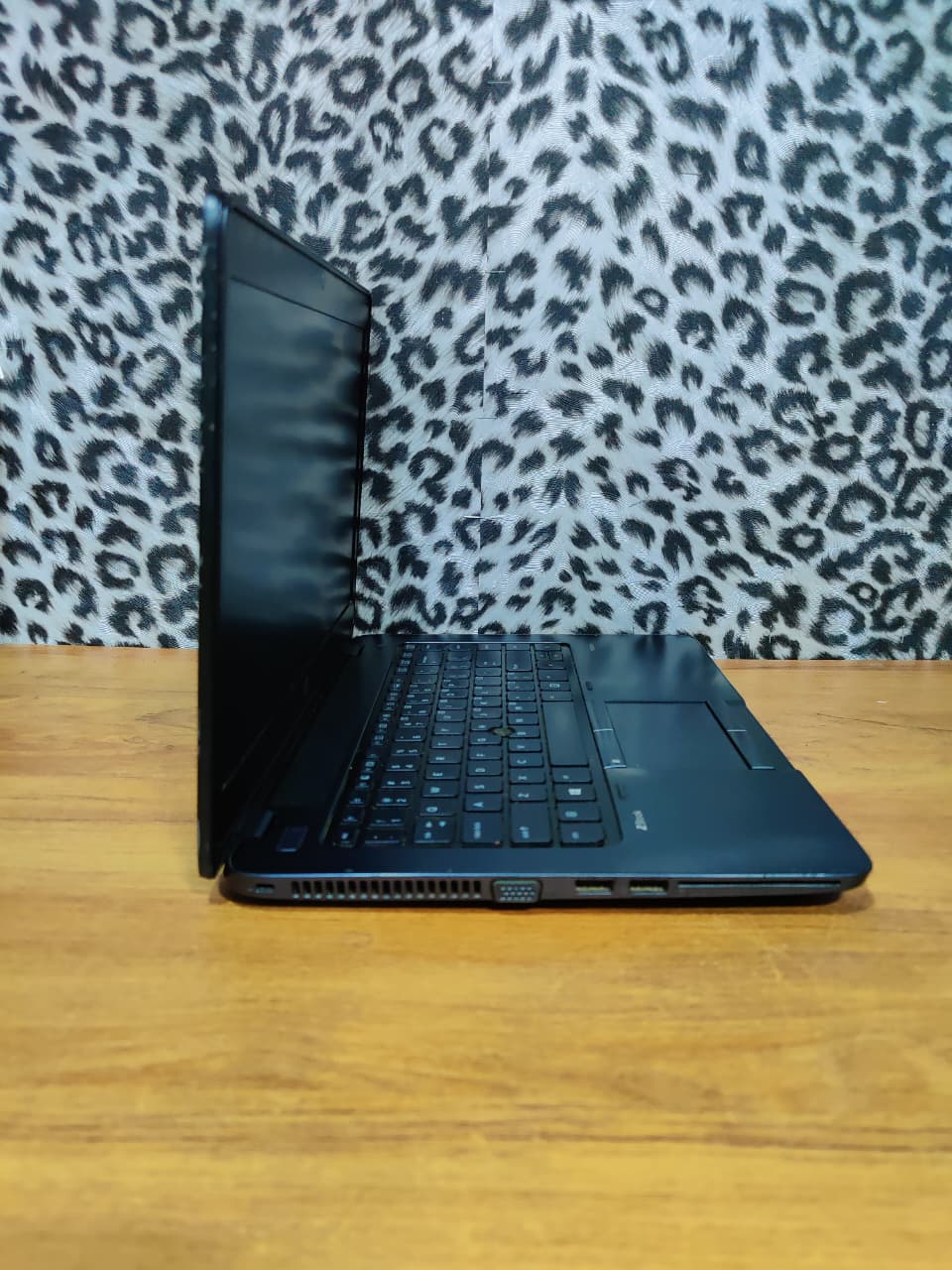 HP EliteBook 820 G1