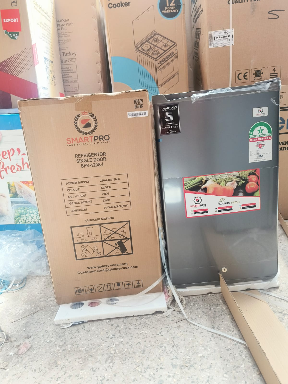Smart pro SFR-120S-I Single Door Refrigerator - 90 Litres -