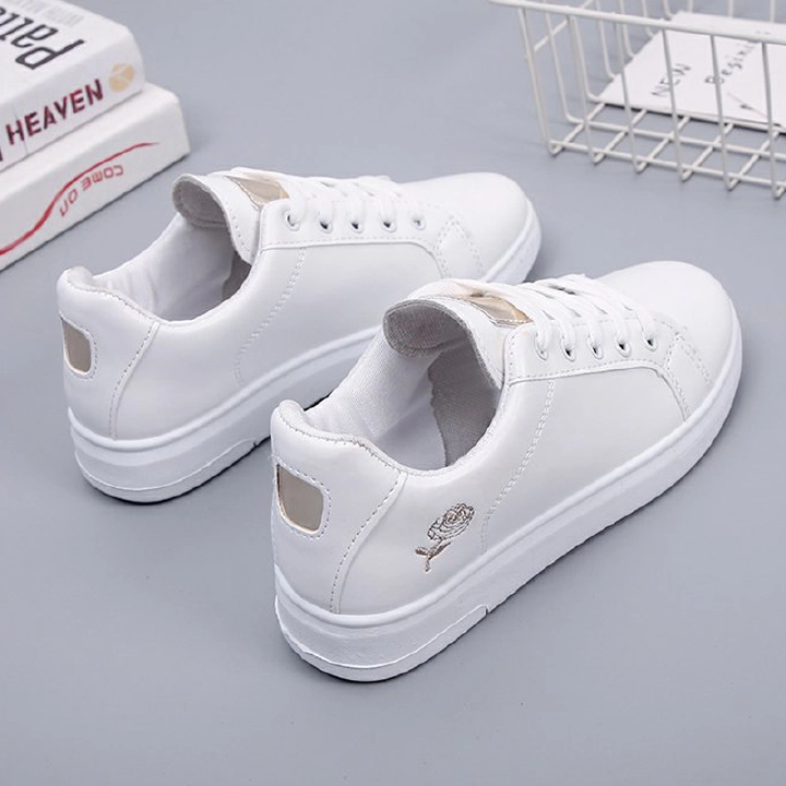 Thumbnail of Women's board shoes