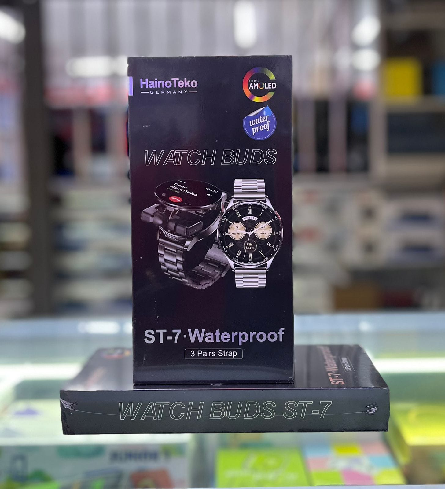 Thumbnail of Hainoteko ST-7 smartwatch with earbuds